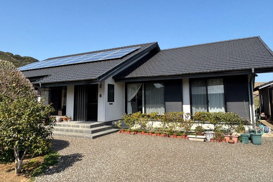 太陽光パネル施工例 外観