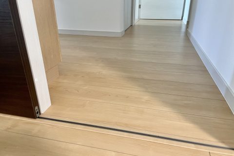バリアフリーにした扉