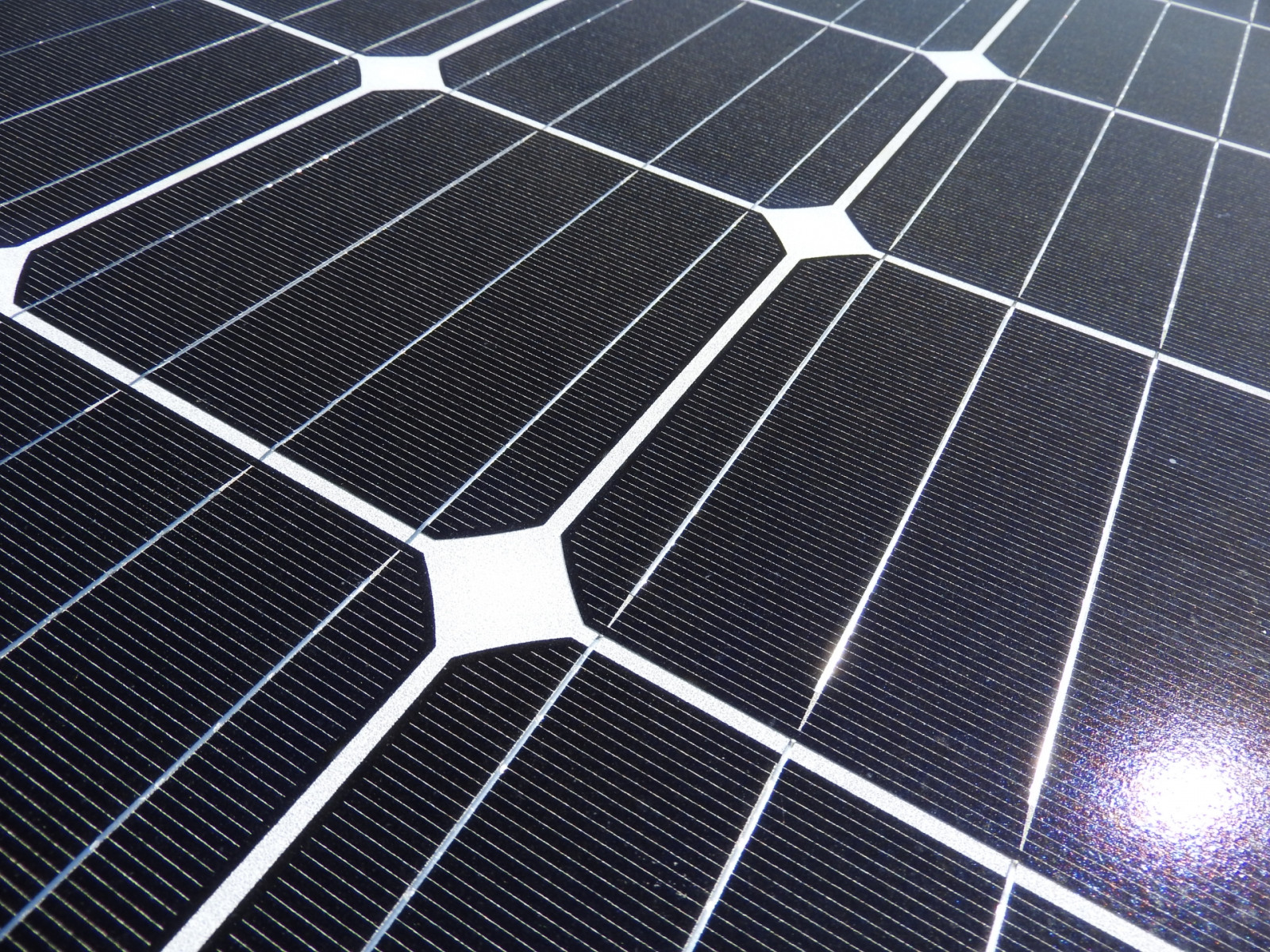 パワーコンディショナー